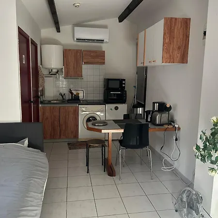 Cosy House *